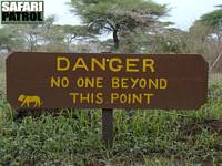 Varningsskylt. (Ngorongoro Conservation Area, Tanzania)