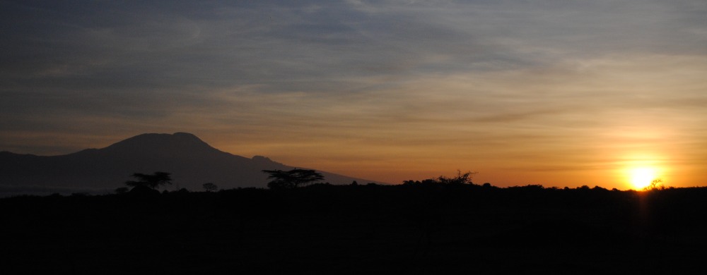 Kilimanjaro i gryningen.